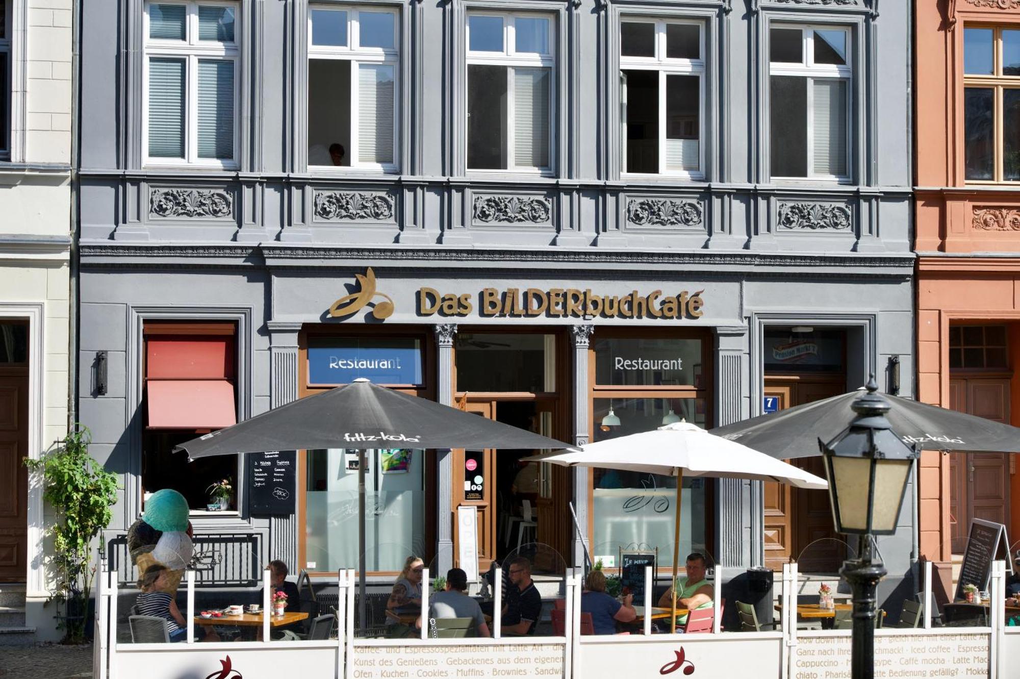 Das Bilderbuchcafe - Ferien Apartment No 5 - Markt 7 Havelberg Exterior photo